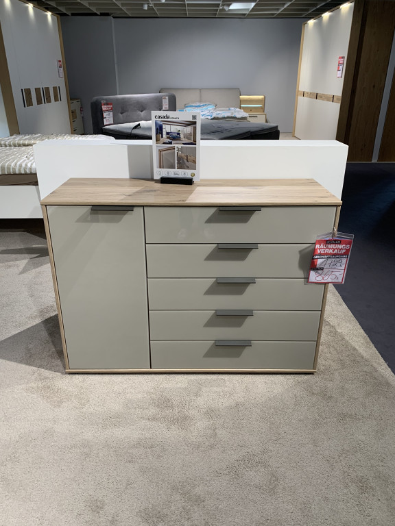 Sideboard 